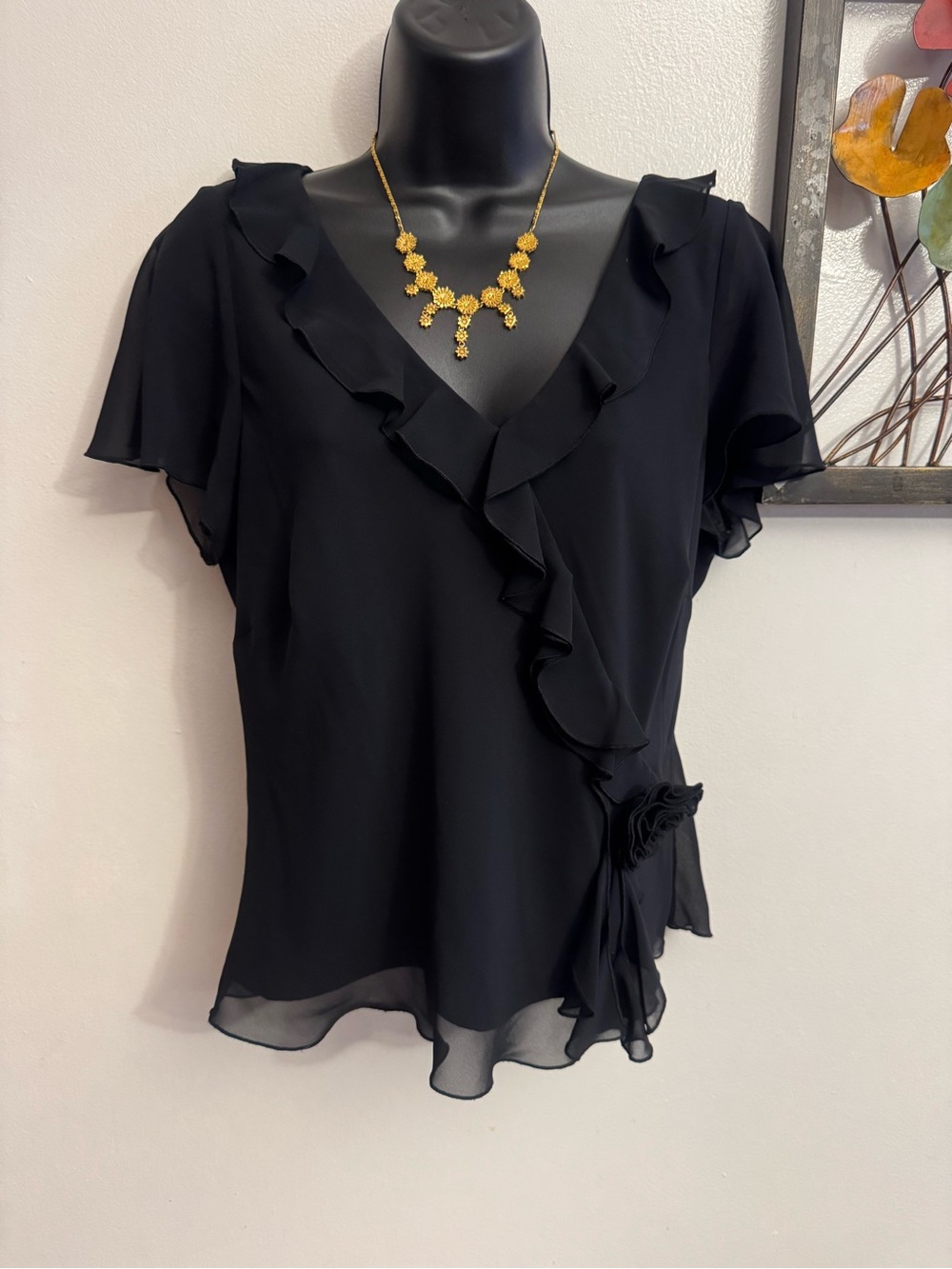 Liz Claiborne Women's Cascade Ruffle V-Neck Black Blouse - Size 12